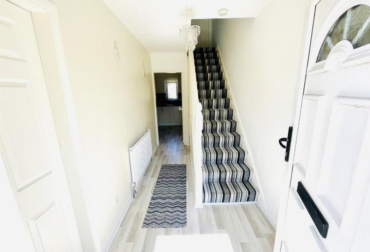 Lovely And Affordable House Closer To The Sea Хартлпул Екстериор снимка